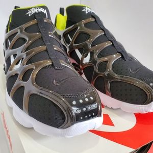 StÜssy X Nike Air Zoom Spiridon Kukini